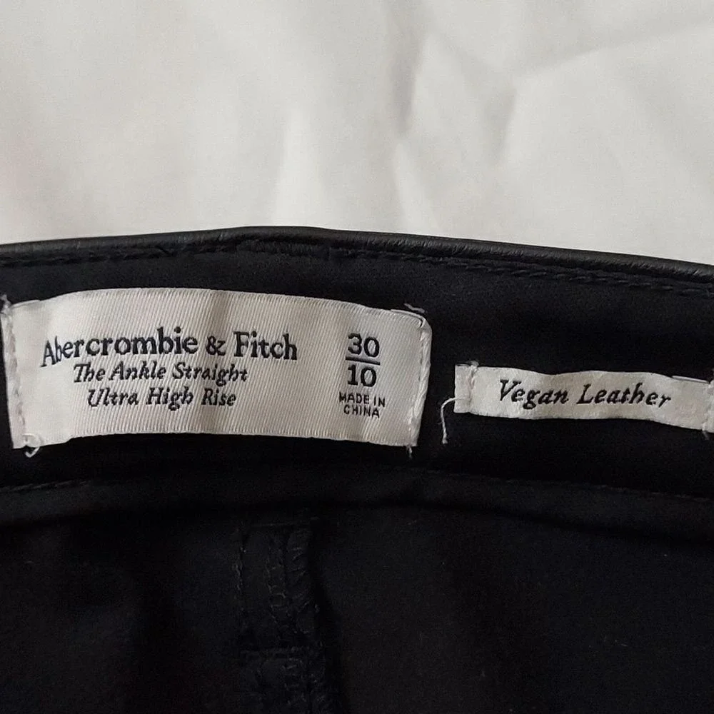 Abercrombie Black Vegan Leather Ankle Straight Pants 30 10 Ultra High Rise